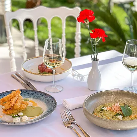 Fafa Premium & 5* Qerret (Tirana)