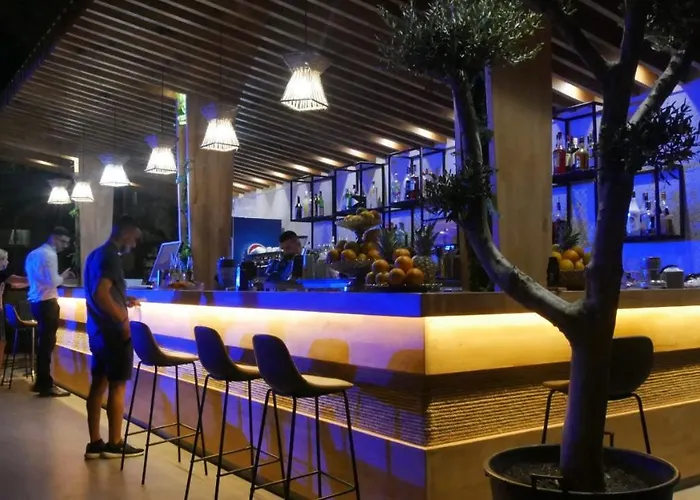 Fafa Premium & Hotel Qerret (Tirana)