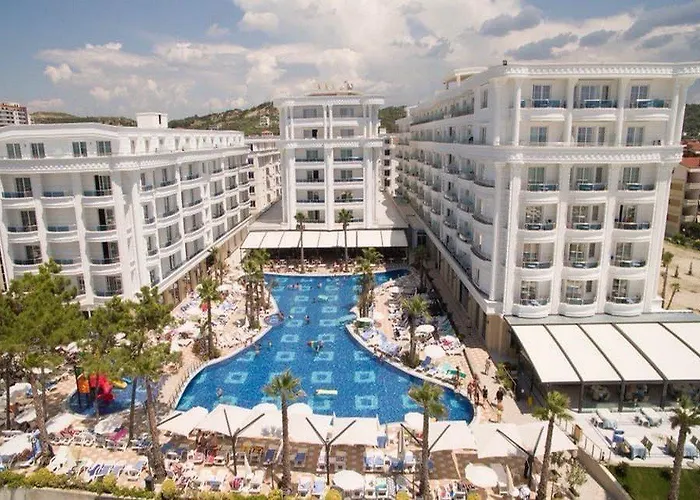 Hotel Fafa Premium & 5*