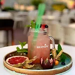 Fafa Premium & Hotel Golem (Tirana)