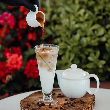 Fafa Premium & Qerret